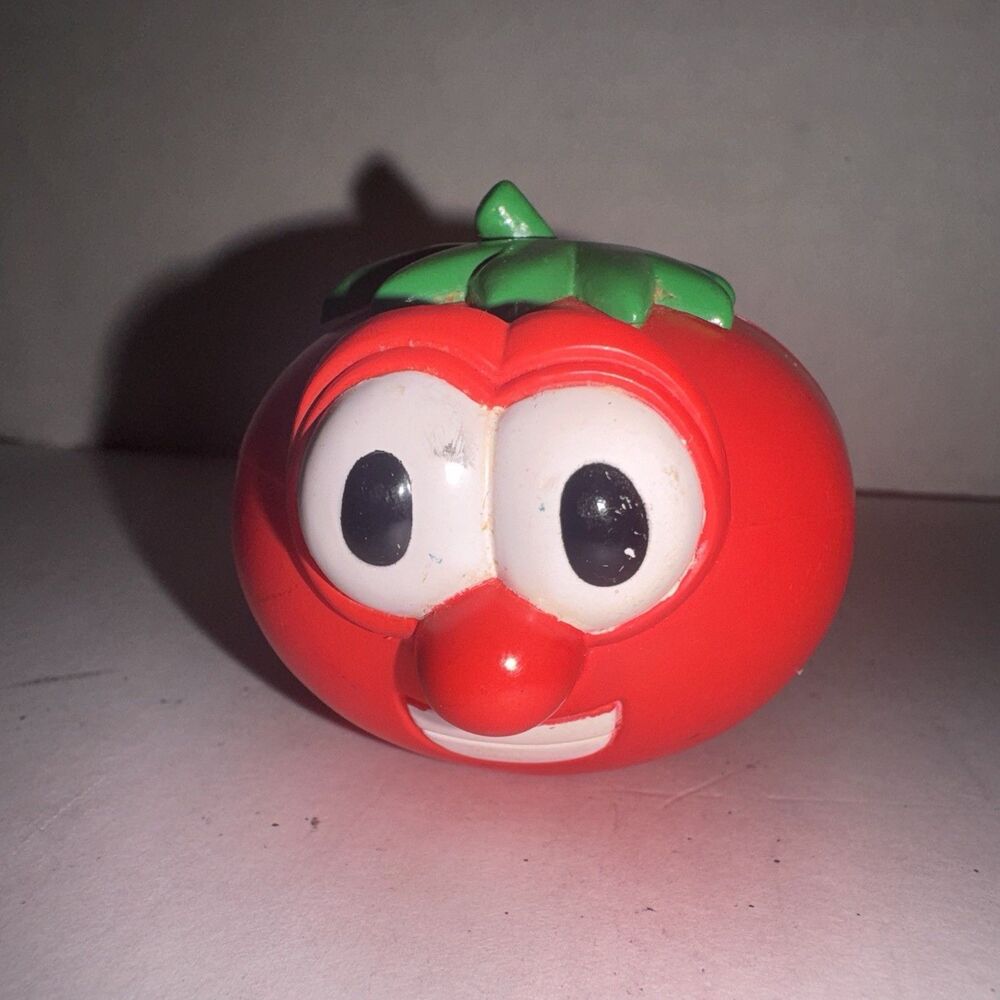 2000 VeggieTales Bob the Tomato Bakery Crafts Cake Topper Big Idea Figure